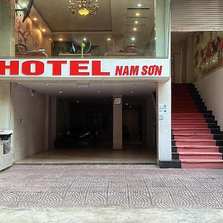 Готель Khach San Nam Son Dong Khe Екстер'єр фото